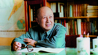 錢學(xué)森：外國人能搞的，中國人為什么不能搞？