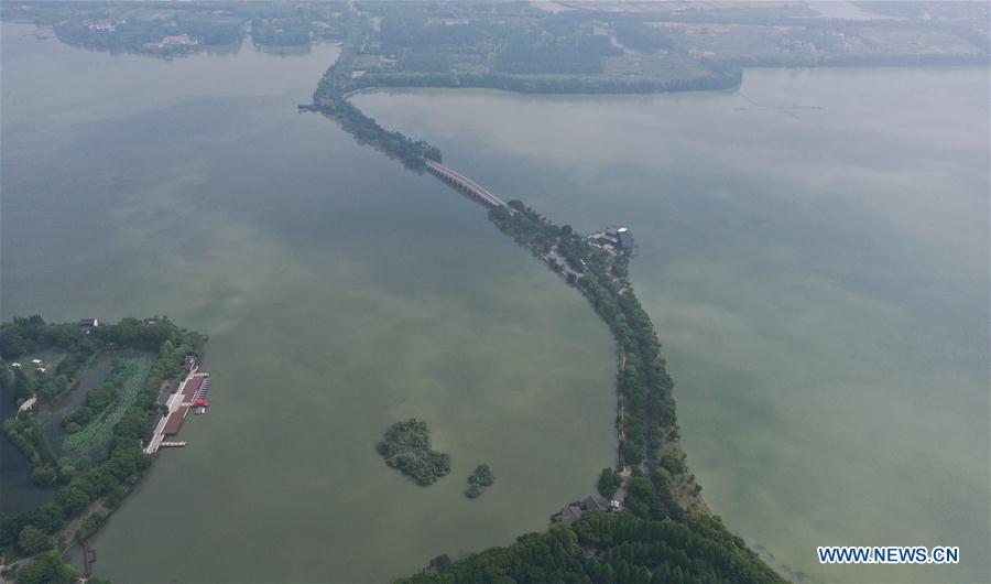 CHINA-JIANGSU-CHANGSHU-SHANGHU LAKE-SCENERY (CN)