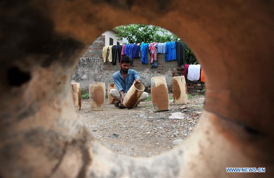 KASHMIR-JAMMU-DRUM MAKING