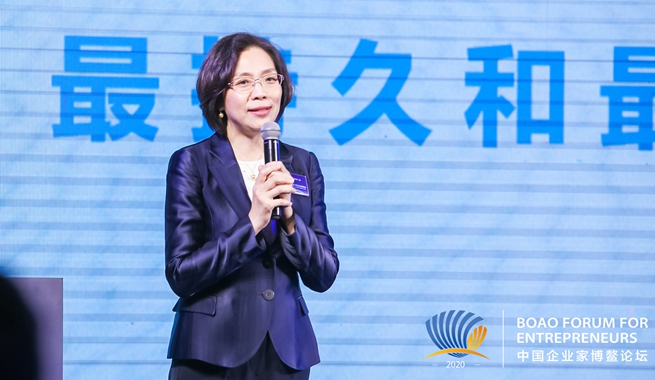 哈爾濱市文化廣電和旅游局黨組書記、局長蘭峰 主題演講