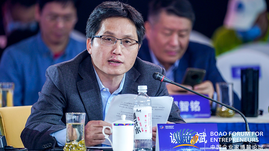 謝志斌：中信銀行多點(diǎn)發(fā)力謀突破 積極踐行社會責(zé)任