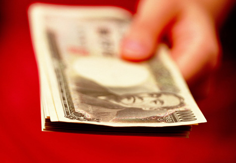 &ldquo;有錢(qián)的人要打新，沒(méi)錢(qián)的人借錢(qián)也要打新&rdquo;