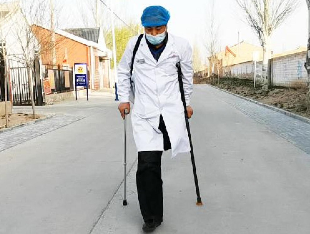 &ldquo;獨腿村醫(yī)&rdquo;陸秉權(quán)