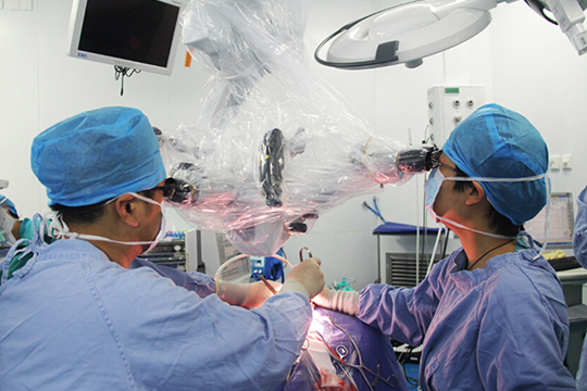 神經外科醫(yī)生：醫(yī)者仁心額外加號