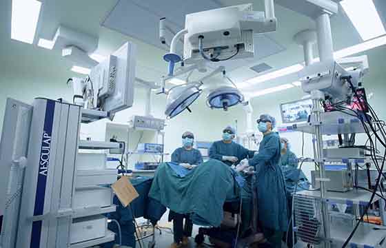 第五集：小醫(yī)院不再門(mén)可羅雀，大醫(yī)院不再&ldquo;戰(zhàn)時(shí)狀態(tài)&rdquo;