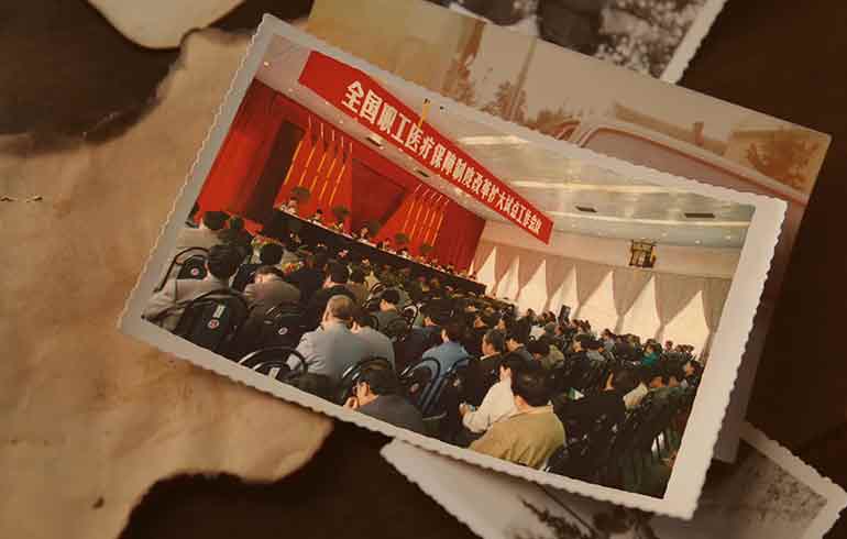 致敬偉大改革｜對(duì)話40年，講述身邊的健康故事（第二集）&mdash;&mdash;照亮醫(yī)改的星星之火