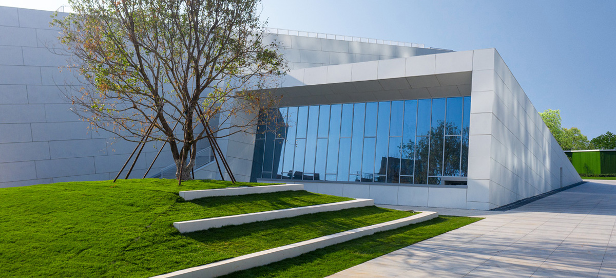 CBD將老的建筑利用，新的建筑營(yíng)造并存，增加城市活力