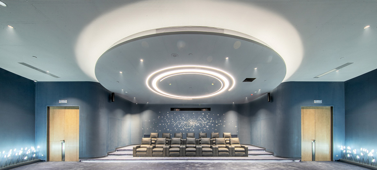 中央商務(wù)區(qū)的最中心位置，是融合城市文脈主題的文旅CBD