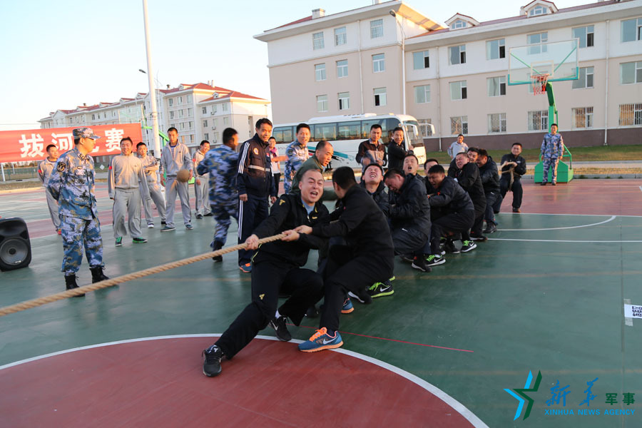 &uarr;資料圖片：張超積極參加團文體活動。