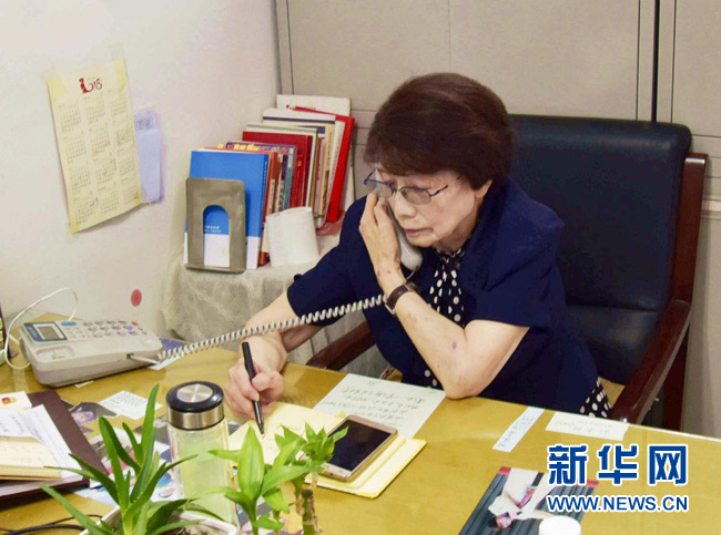 老年生活精力都放在教育上，健康秘訣是保持學(xué)習(xí)，簡單生活。