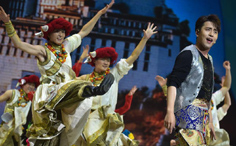 &ldquo;文化中國&middot;四海同春&rdquo;香港各界新春晚會舉行