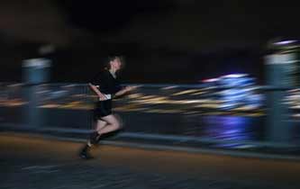 跟著&ldquo;蘇神&rdquo;跑起來(lái) 教你拍運(yùn)動(dòng)照