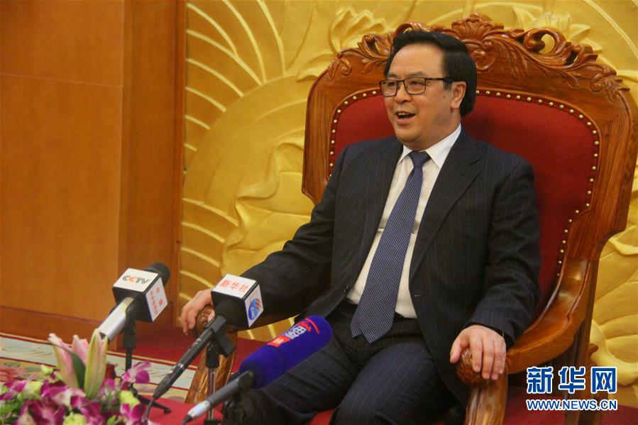 （XHDW&middot;圖文互動）專訪：愿中國人民在中共領(lǐng)導(dǎo)下取得更多成就&mdash;&mdash;訪越共中央委員、中央對外部部長黃平君