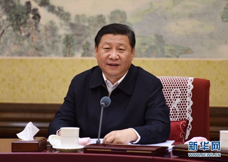 12月28日至29日，中共中央政治局召開專題民主生活會，對照檢查踐行&ldquo;三嚴(yán)三實&rdquo;情況，討論研究加強黨風(fēng)廉政建設(shè)措施。中共中央總書記習(xí)近平主持會議并發(fā)表重要講話。新華社記者 李學(xué)仁 攝 