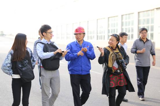 【大國工匠】工地的明燈:自學(xué)成才的裝配大師 761860219790216259.jpg