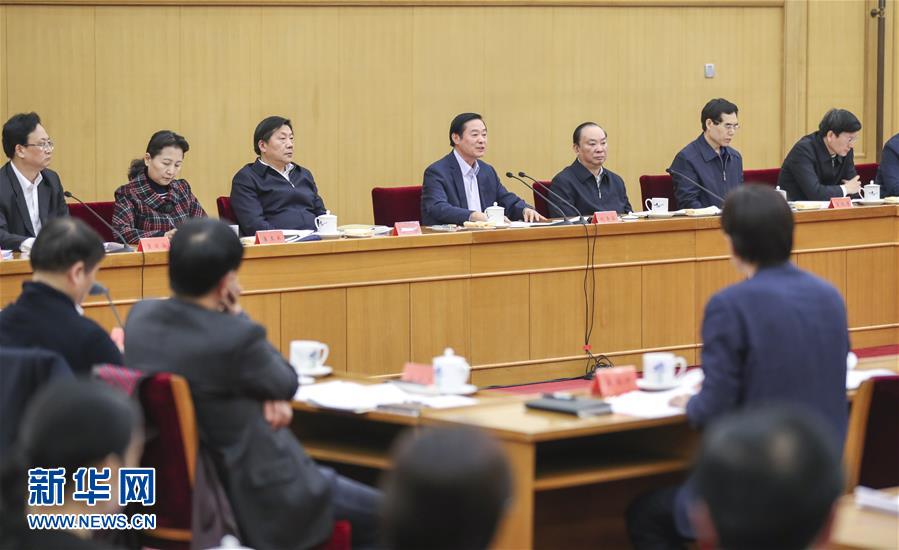 3月17日，中共中央政治局委員、中央書記處書記、中宣部部長劉奇葆在北京出席中華優(yōu)秀傳統(tǒng)文化傳承發(fā)展工作座談會。 新華社記者丁林攝