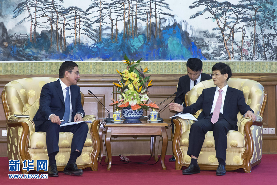 7月19日，中共中央政治局委員、中央政法委書記孟建柱在北京會(huì)見烏茲別克斯坦副總理庫奇卡羅夫。 新華社記者崔新鈺攝