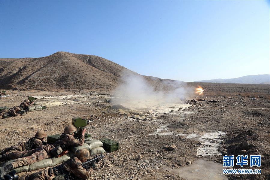 （新華全媒頭條&middot;圖文互動(dòng)）（2）備戰(zhàn)踏上新起點(diǎn)，練兵展現(xiàn)新氣象&mdash;&mdash;2018中國(guó)軍隊(duì)新年開訓(xùn)全景大掃描