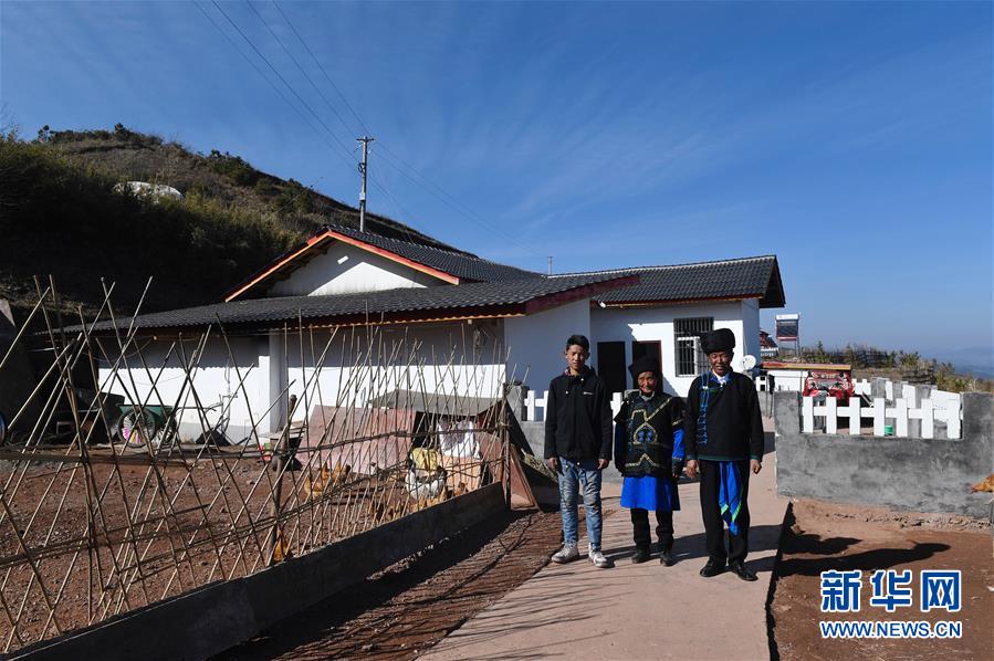 (新媒體專線)(2)我們對美好生活更加充滿信心——習(xí)近平總書記春節(jié)前夕赴四川看望慰問回訪記