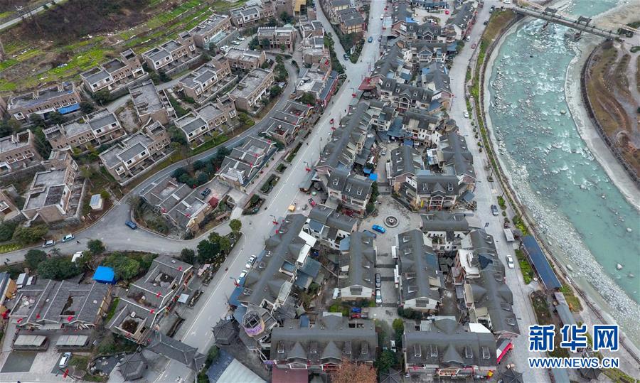 (新媒體專線)(3)我們對美好生活更加充滿信心——習(xí)近平總書記春節(jié)前夕赴四川看望慰問回訪記