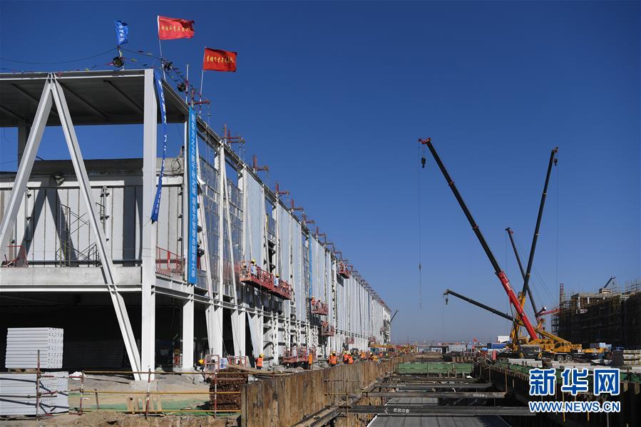 （新華全媒頭條&middot;圖文互動）（10）領航新時代中國經(jīng)濟航船&mdash;&mdash;從中央財經(jīng)領導小組會議看以習近平同志為核心的黨中央駕馭中國經(jīng)濟