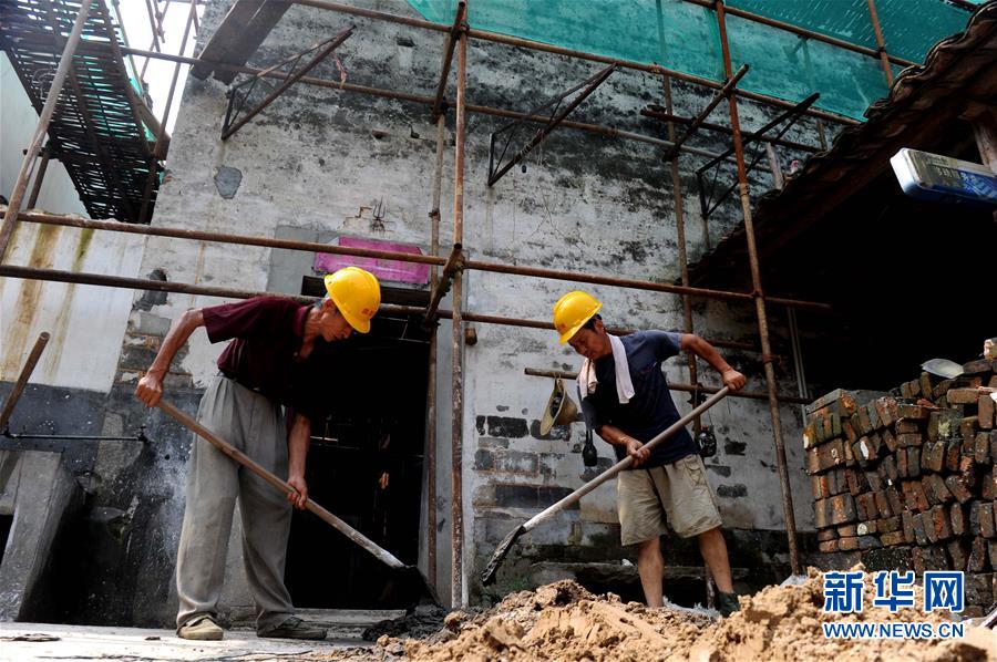 （新華全媒頭條&middot;搶救古民居&middot;圖文互動）（6）當(dāng)古民居遇上城鎮(zhèn)化，如何留住鄉(xiāng)愁？