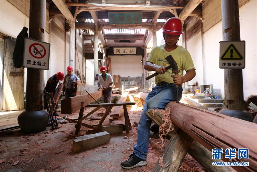 （新華全媒頭條&middot;搶救古民居&middot;圖文互動）（7）當(dāng)古民居遇上城鎮(zhèn)化，如何留住鄉(xiāng)愁？