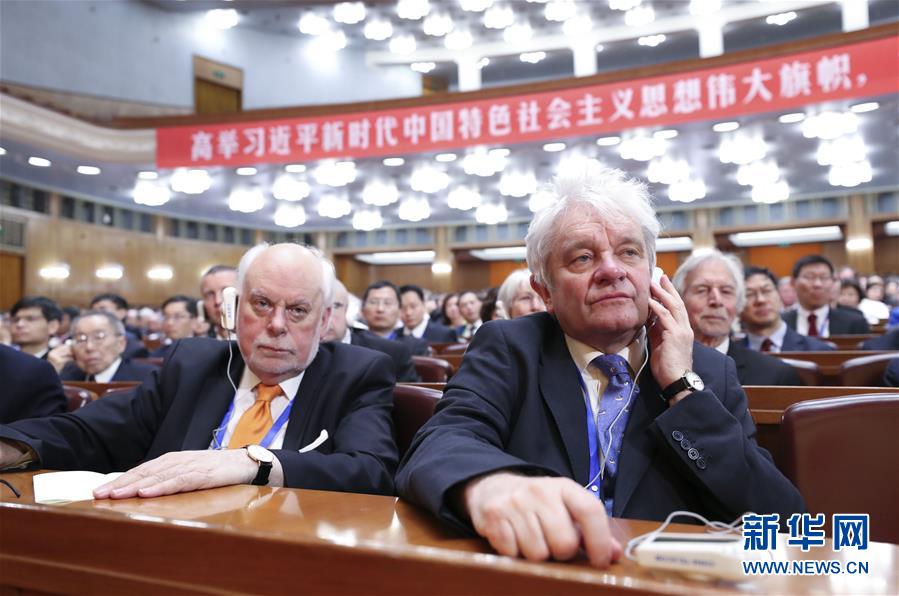 （新華全媒頭條&middot;圖文互動(dòng)）（3）向著建設(shè)世界科技強(qiáng)國(guó)的偉大目標(biāo)奮勇前進(jìn)！&mdash;&mdash;習(xí)近平總書記在兩院院士大會(huì)上的重要講話引起熱烈反響之一 