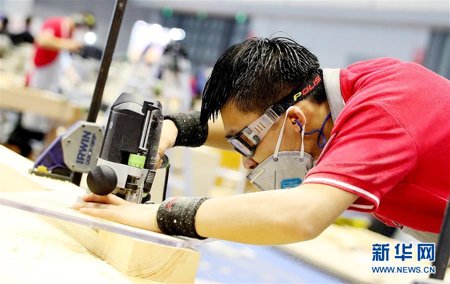 （新華全媒頭條&middot;圖文互動(dòng)）（5）上下合力，聚力破障，開(kāi)辟&ldquo;大國(guó)工匠&rdquo;建設(shè)新格局