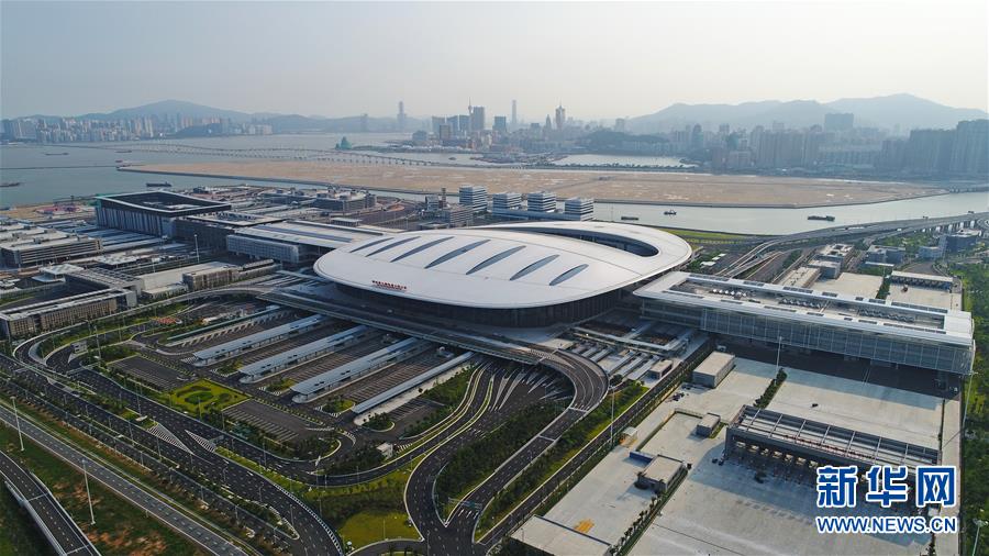 （新華全媒頭條&middot;圖文互動）（11）開創(chuàng)融合新格局　探索發(fā)展新路徑&mdash;&mdash;推進粵港澳大灣區(qū)建設一年間