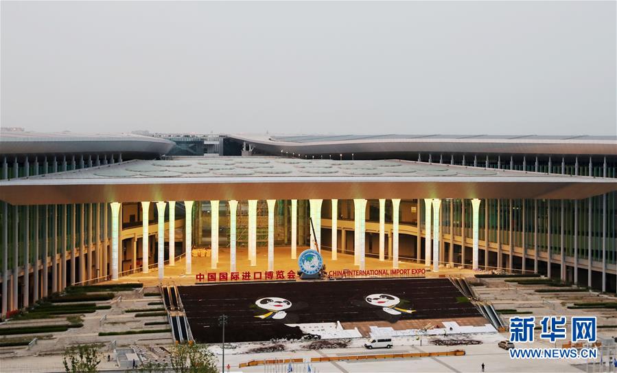 (新華全媒頭條·開(kāi)放篇·圖文互動(dòng))(1)開(kāi)放的大門只會(huì)越開(kāi)越大——當(dāng)前中國(guó)改革發(fā)展述評(píng)之四