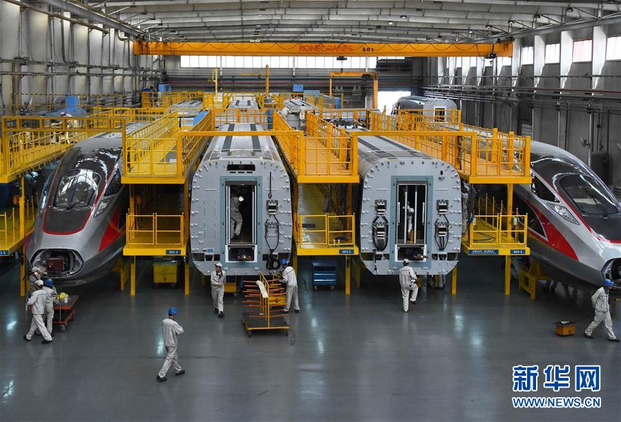 (圖文互動(dòng)·百城百縣百企調(diào)研行)(3)開(kāi)放之門(mén)越開(kāi)越大 城市“本錢(qián)”越積越厚——青島對(duì)外開(kāi)放發(fā)展紀(jì)實(shí)