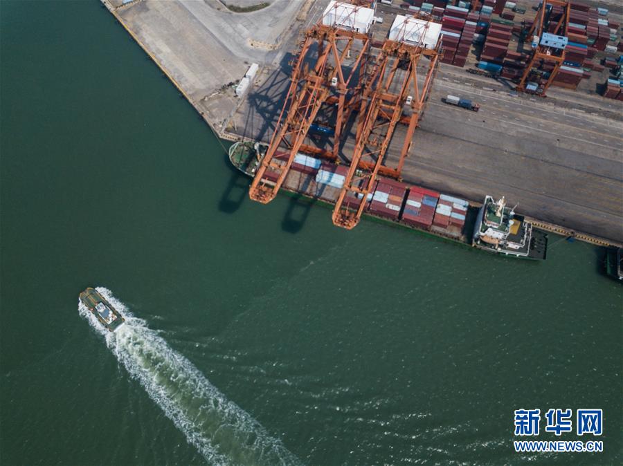 (新華全媒頭條·圖文互動(dòng))(輝煌60年·壯美新廣西)(1)大開(kāi)放引領(lǐng)歷史性跨越——從壯鄉(xiāng)巨變看中國(guó)發(fā)展的力量