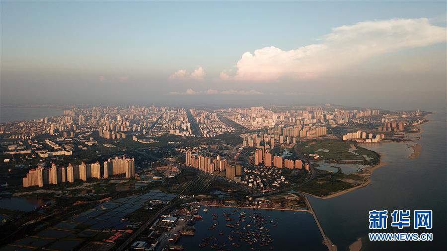 (新華全媒頭條·圖文互動(dòng))(輝煌60年·壯美新廣西)(10)大開(kāi)放引領(lǐng)歷史性跨越——從壯鄉(xiāng)巨變看中國(guó)發(fā)展的力量