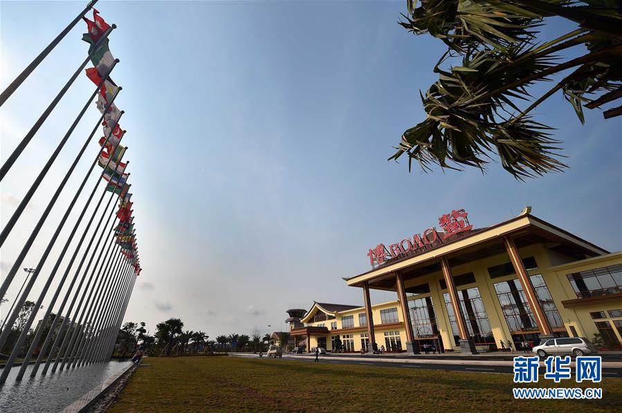 （百城百縣百企調(diào)研行&middot;圖文互動(dòng)）（3）萬(wàn)泉河畔氣象新&mdash;&mdash;海南瓊海在對(duì)外開(kāi)放潮中踏浪前行