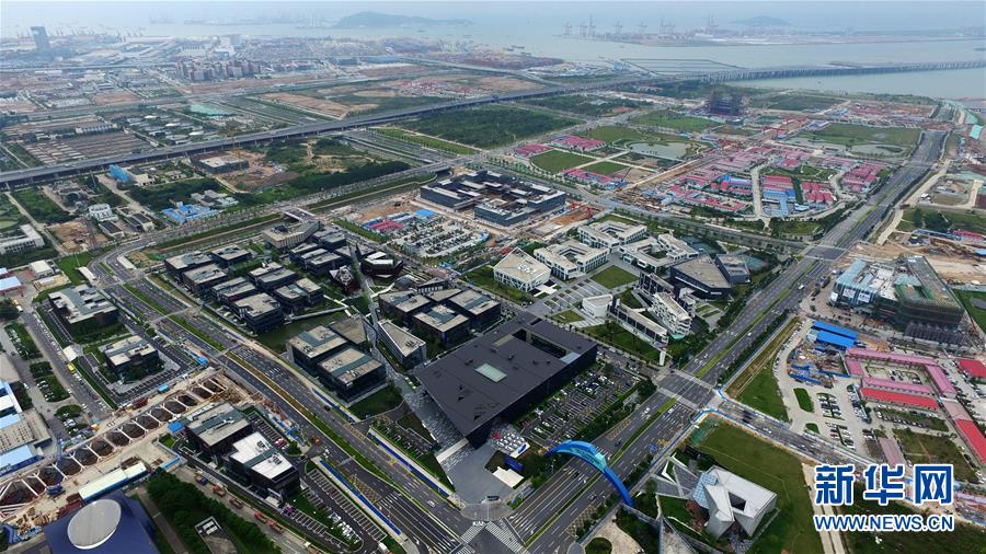 （新華全媒頭條&middot;圖文互動）（2）關鍵抉擇，必由之路&mdash;&mdash;獻給中國改革開放40周年