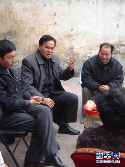 （改革先鋒風(fēng)采&middot;圖文互動）（2）&ldquo;三峽之子&rdquo;冉紹之：做事老老實實，做人堂堂正正