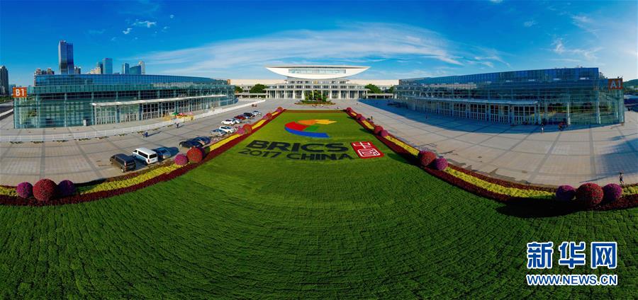 （奮進新時代&middot;迎接兩會）（5）開放發(fā)展&mdash;&mdash;推動形成全面開放新格局