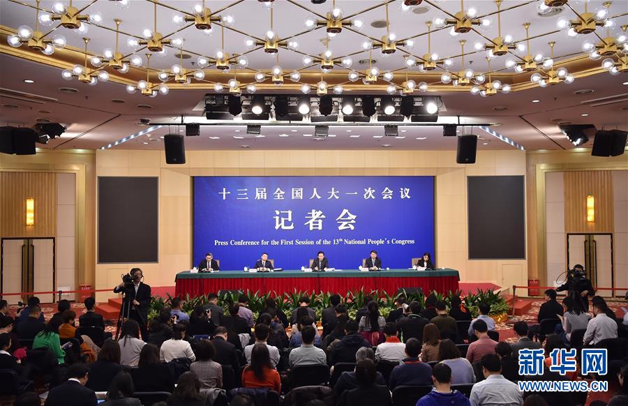 （兩會(huì)）（2）財(cái)政部部長肖捷等就&ldquo;財(cái)稅改革和財(cái)政工作&rdquo;答記者問