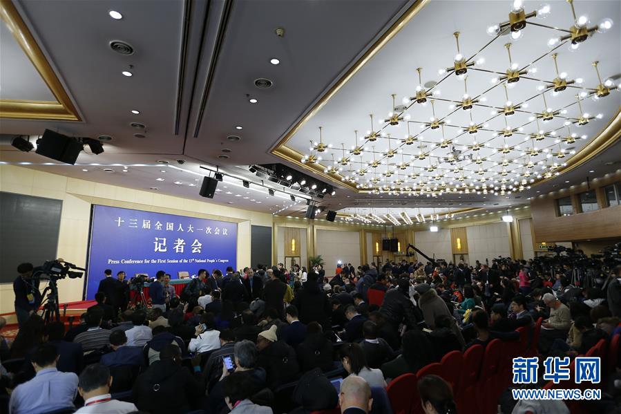 （兩會&middot;新華網(wǎng)）（5）外交部部長王毅答記者問