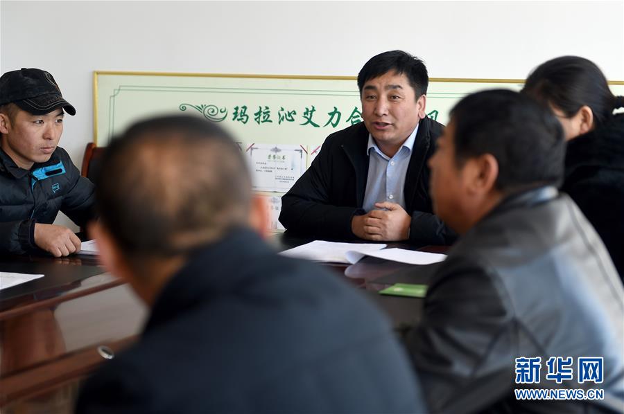 (兩會(huì)·基層代表履職故事)(6)全國人大代表吳云波:共享新時(shí)代發(fā)展成果