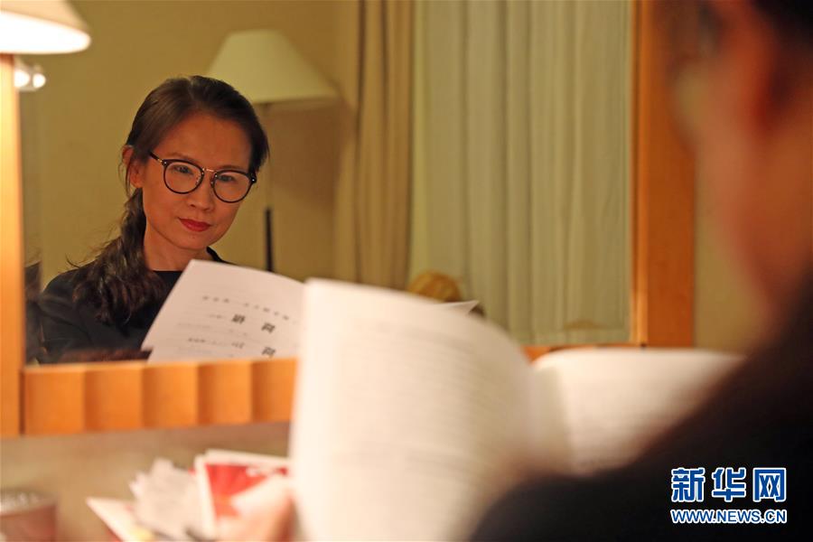 (兩會(huì)·基層代表履職故事)(3)全國(guó)人大代表李潞:承載生命囑托 堅(jiān)守醫(yī)生職責(zé)