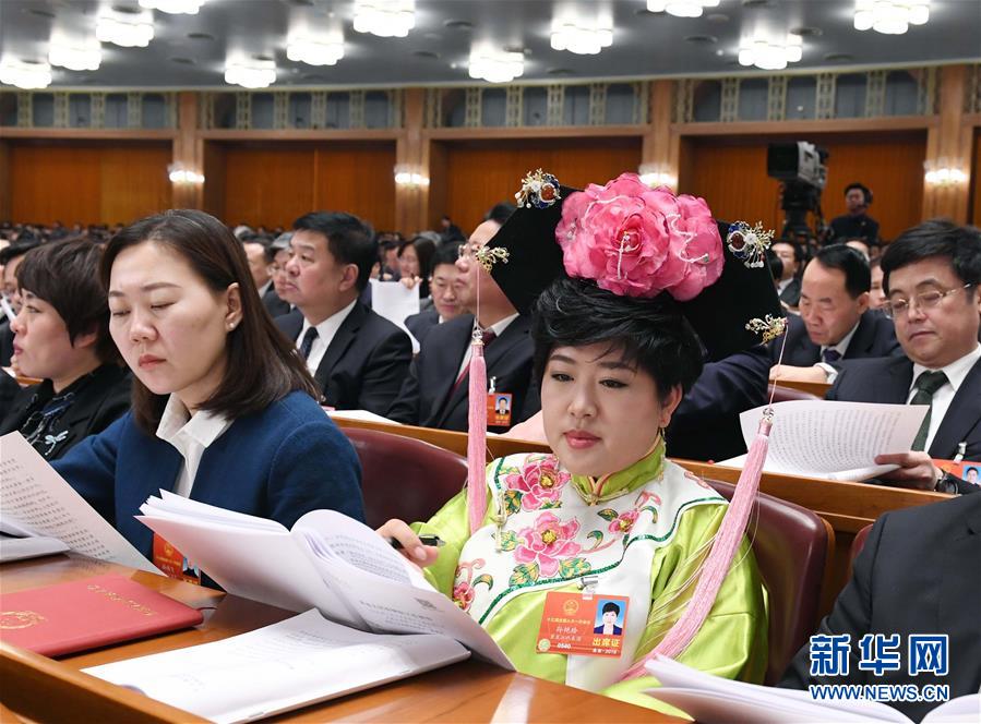 （兩會&middot;基層代表履職故事）（1）全國人大代表孫艷玲：做好非遺事業(yè)，讓古老技藝活起來