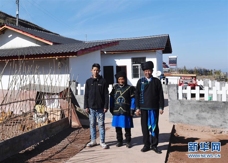 (新華全媒頭條·圖文互動(dòng))(7)風(fēng)正一帆懸——以習(xí)近平同志為核心的黨中央治國理政一年間