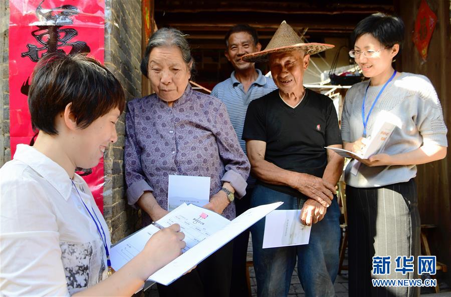 （全面深化改革這五年&middot;圖文互動）（2）推進(jìn)偉大工程 鍛造堅強(qiáng)核心&mdash;&mdash;十八屆三中全會以來全面深化黨建領(lǐng)域改革綜述