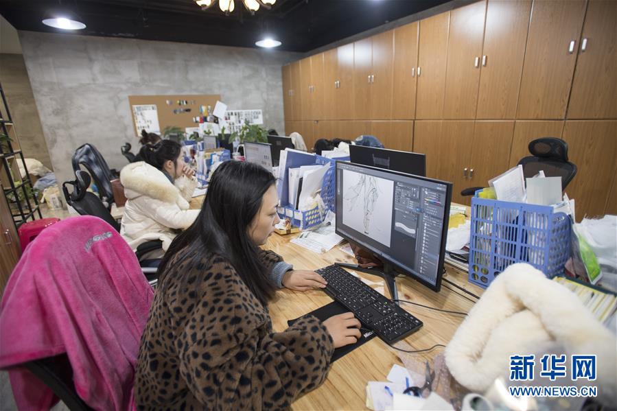 (新華全媒頭條·圖文互動)(4)“天下第一街”的“浴火重生”——漢正街兩度“起死回生”背后的迭代“密碼”