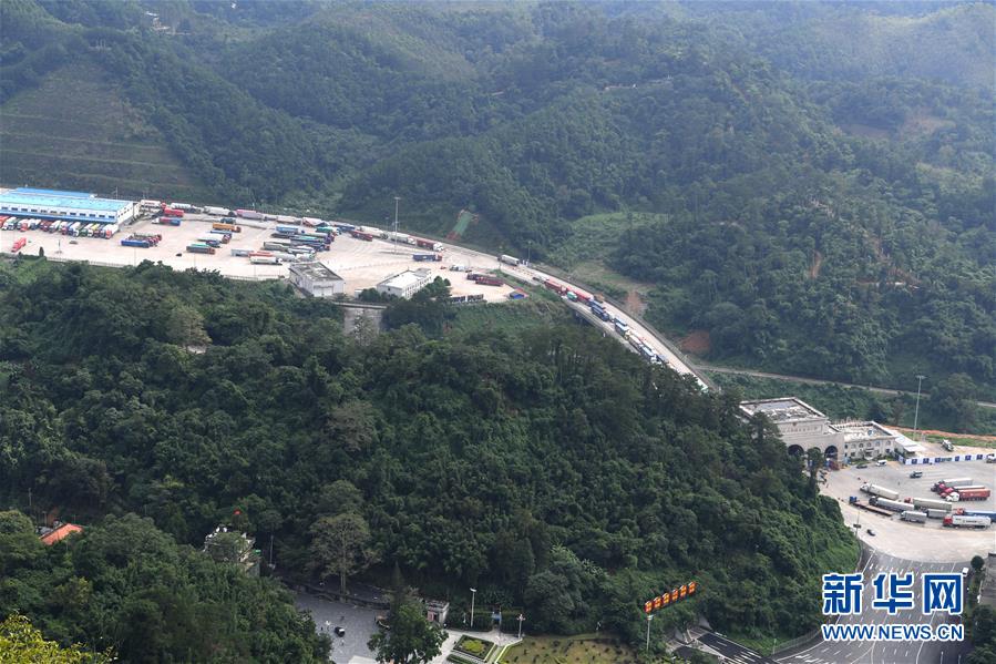 （兩會(huì)前夕看落實(shí)&middot;圖文互動(dòng)）（4）開放合作走活發(fā)展&ldquo;新棋局&rdquo;－－廣西落實(shí)習(xí)近平總書記全國(guó)兩會(huì)重要講話精神紀(jì)實(shí)