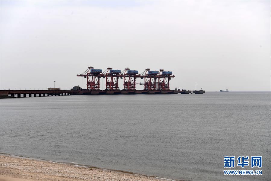 （兩會(huì)前夕看落實(shí)&middot;圖文互動(dòng)）（6）開放合作走活發(fā)展&ldquo;新棋局&rdquo;－－廣西落實(shí)習(xí)近平總書記全國(guó)兩會(huì)重要講話精神紀(jì)實(shí)