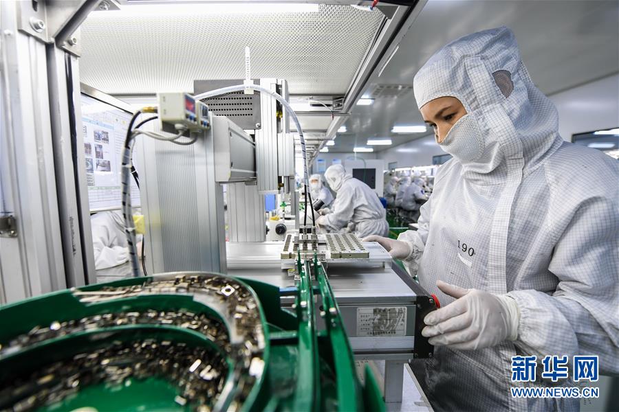 (兩會(huì)前夕看落實(shí)·圖文互動(dòng))(4)在高質(zhì)量發(fā)展的探索中奮進(jìn)——內(nèi)蒙古落實(shí)習(xí)近平總書(shū)記全國(guó)兩會(huì)重要講話(huà)精神紀(jì)實(shí)