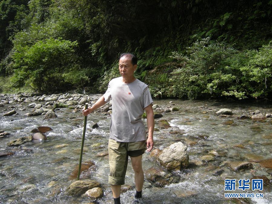 (新華全媒頭條·圖文互動(dòng))(11)以生命赴使命 用熱血鑄忠魂——記犧牲在脫貧攻堅(jiān)戰(zhàn)場(chǎng)上的英雄們